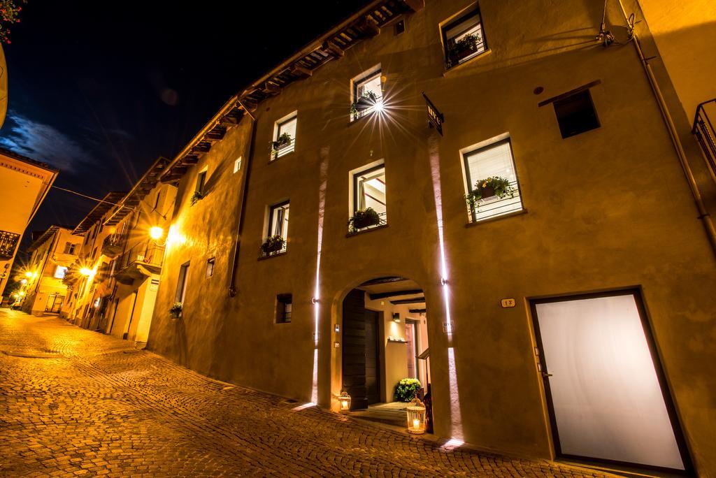 Uve Rooms & Wine Bar La Morra Eksteriør billede