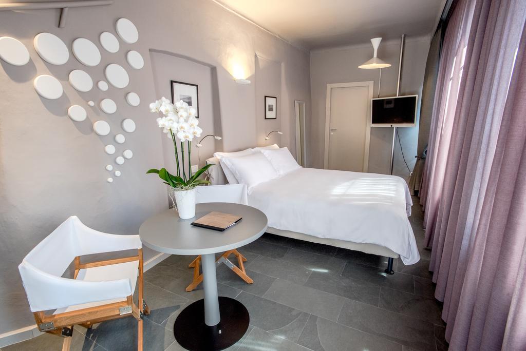Uve Rooms & Wine Bar La Morra Eksteriør billede