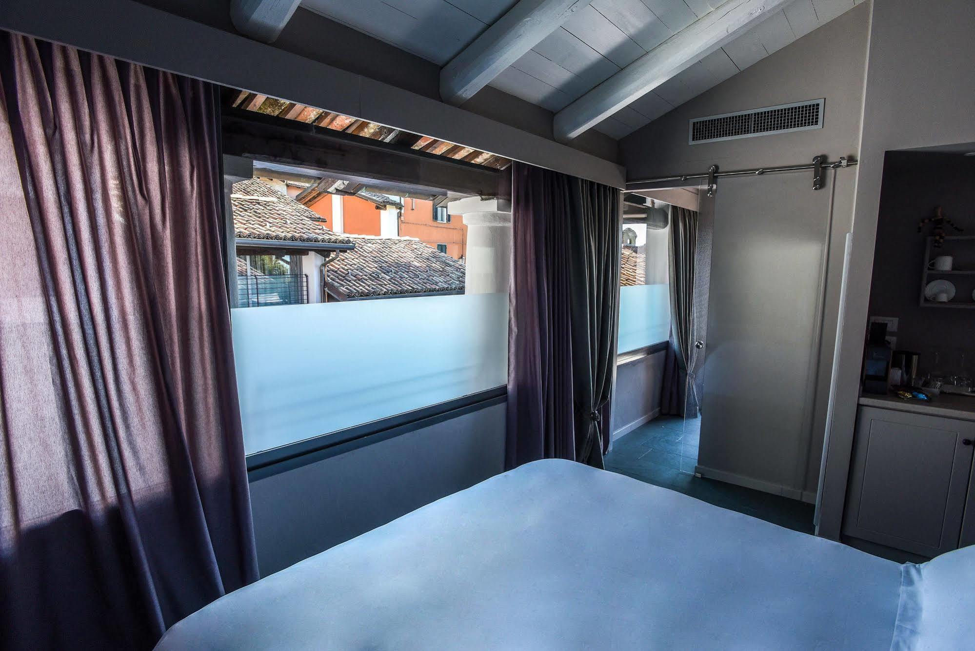 Uve Rooms & Wine Bar La Morra Eksteriør billede