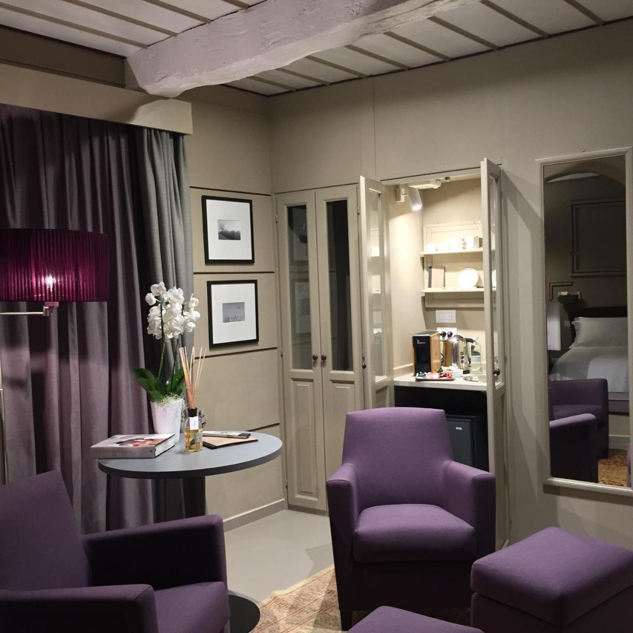 Uve Rooms & Wine Bar La Morra Eksteriør billede